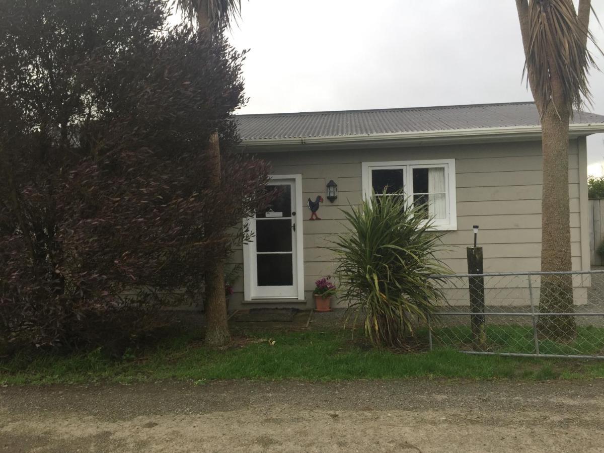 Watson's Cottage Masterton Exteriör bild