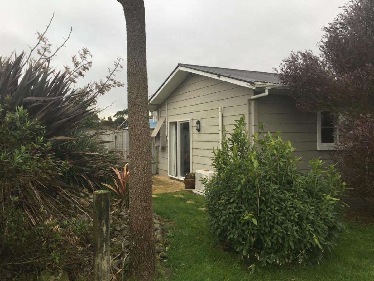 Watson's Cottage Masterton Exteriör bild
