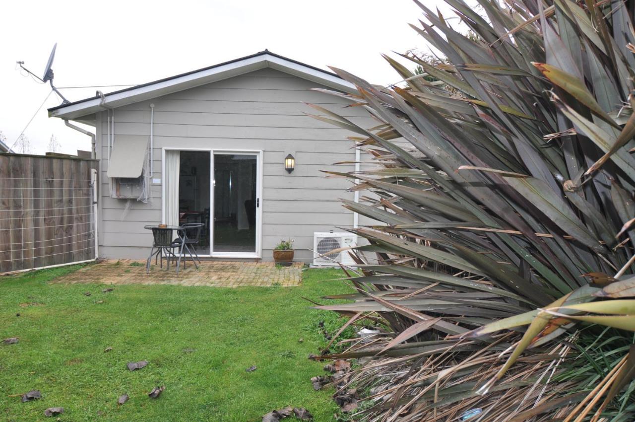 Watson's Cottage Masterton Exteriör bild